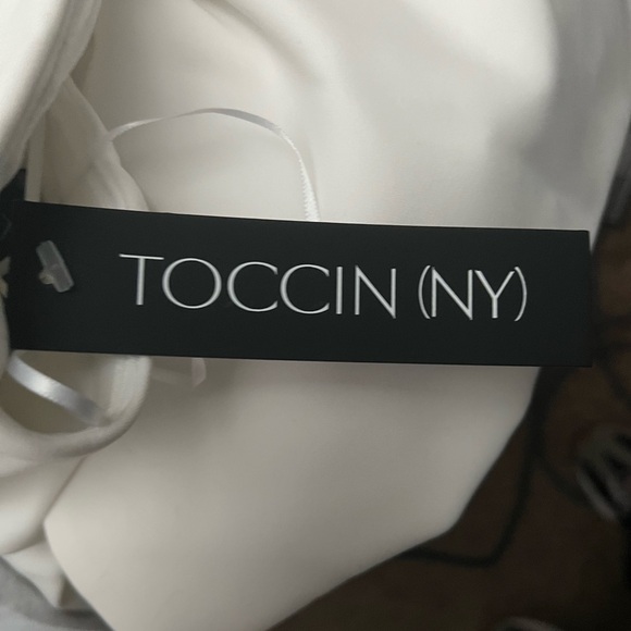 Toccin
Draped Bow Mini Cocktail Dress Sz 4 - Picture 4 of 6